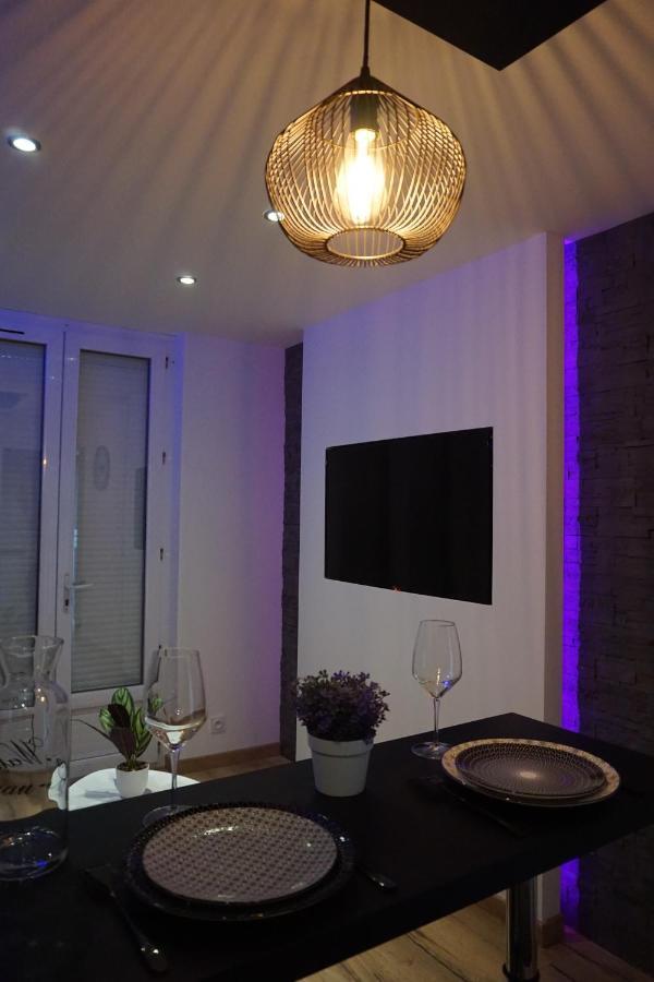 Appart Chic & Moderne Avec Balcon La Roche-sur-Yon Exterior photo